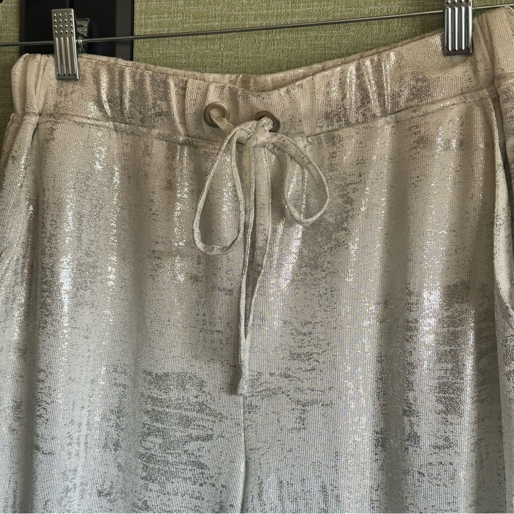Oober Swank Silky White Metallic Drawstring Jogger Pants, NWOT, Size M - Picture 2 of 9